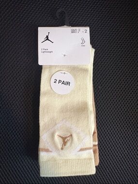Jordan unisex Crew Socks - Cream with Brown Accents (2-Pack)